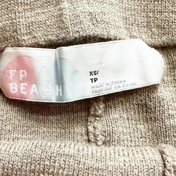Free people beach• Taupe knitted skort size xs - Picture 3 of 7
